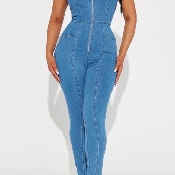 Fashion nova denim jumpsuit - Picture 2 of 2